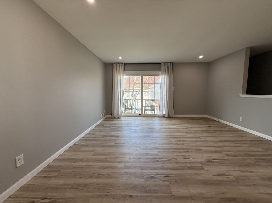 Building Photo - 315B Delancey Pl