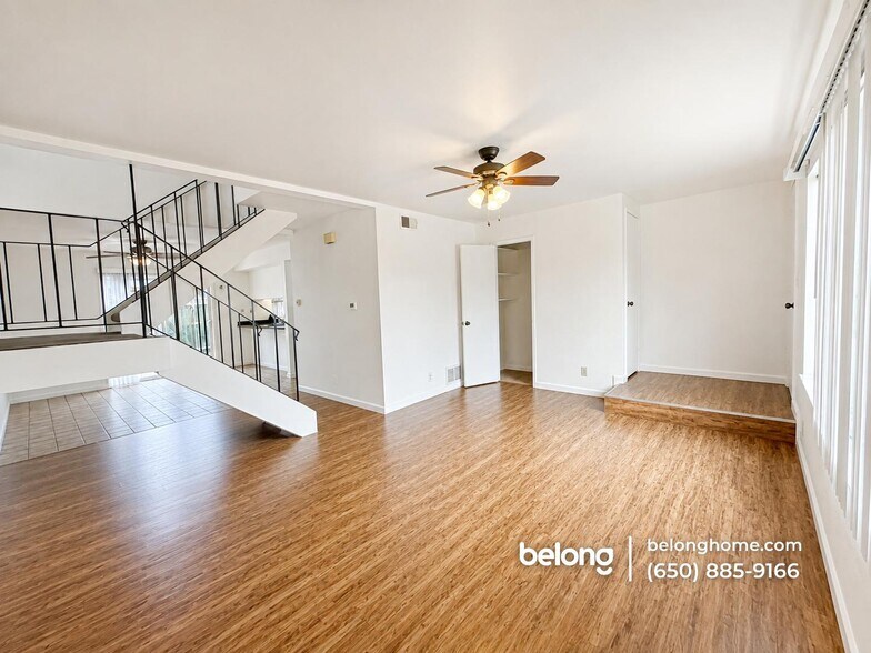 Building Photo - 606 Fairhaven Way