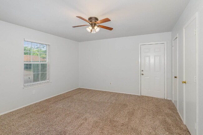Building Photo - Cozy 2BD Home with Modern Touches in Arlington, TX