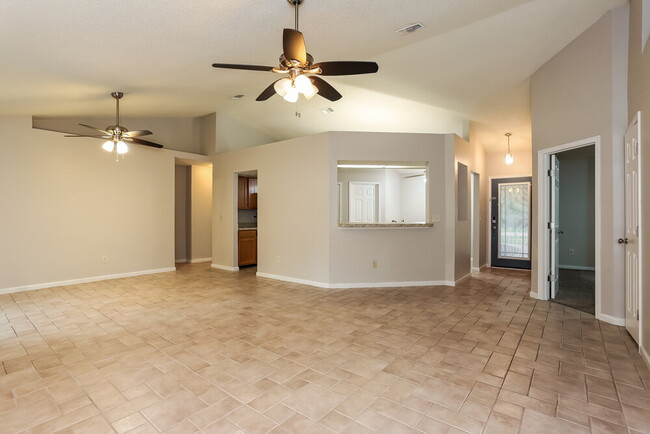 Building Photo - 1731 Chandelier Cir W