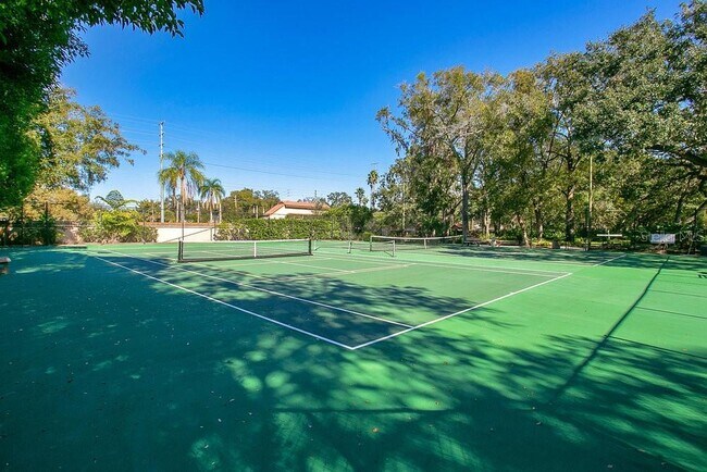 Building Photo - 1246 St Tropez Cir