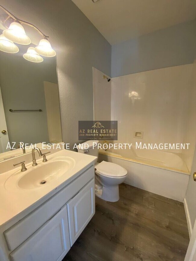 Building Photo - 7465 W Denaro Dr