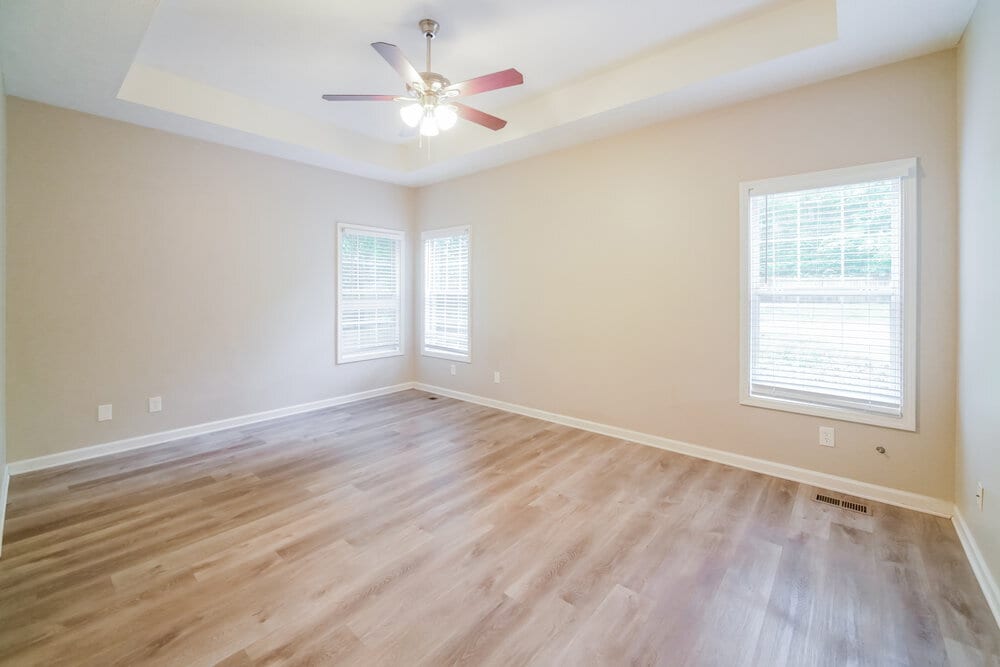 Building Photo - 57 Highland Dr