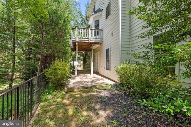 Building Photo - 2202 Sarah Woods Ct