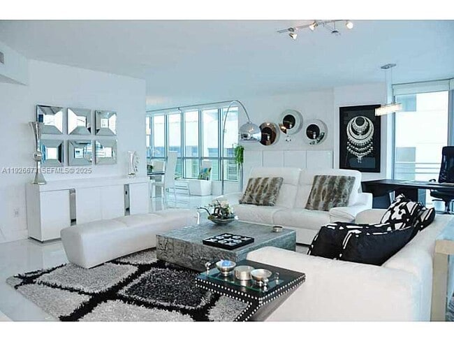 Primary Photo - 3535 S Ocean Dr