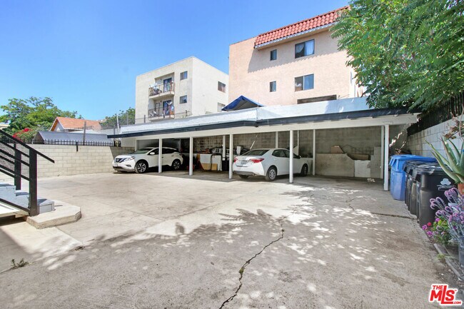 Building Photo - 2625 San Marino St
