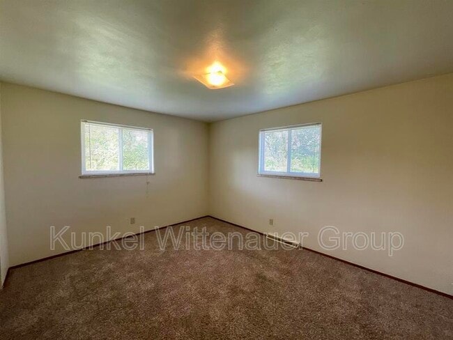 Building Photo - 3114 N Illinois St