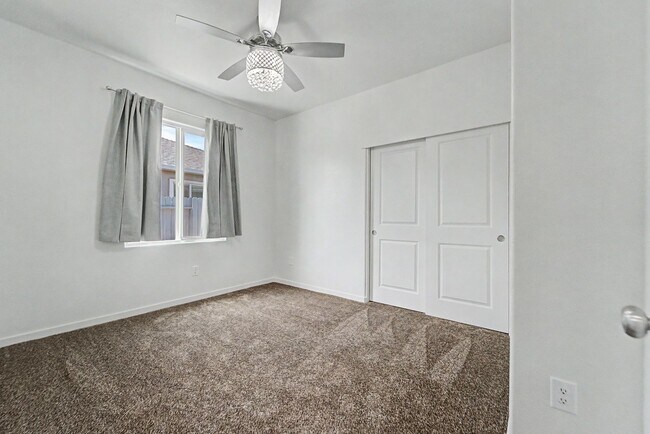 Building Photo - 1469 Dunwoody Dr
