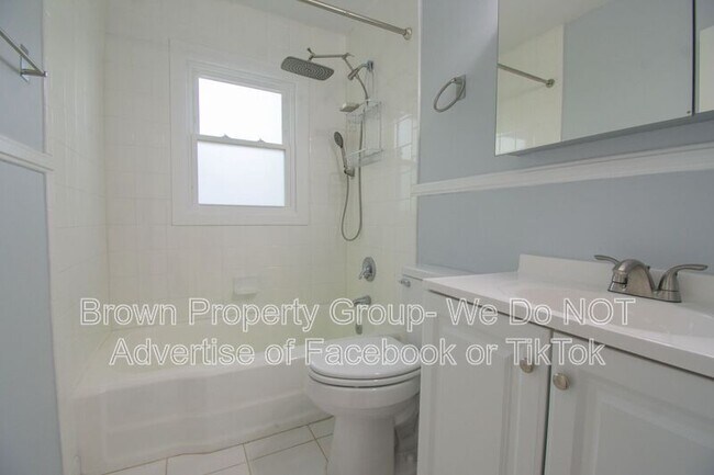 Building Photo - 808 McKimmon Rd