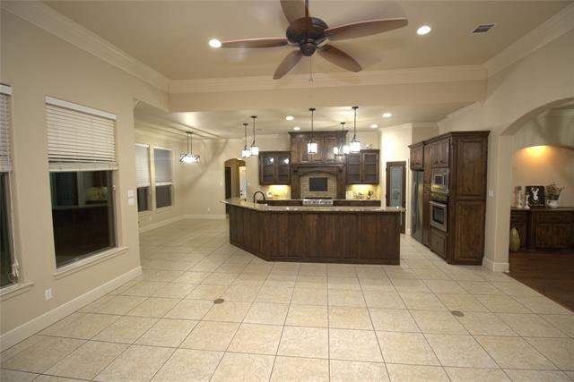 Building Photo - 2208 Beau W Ct