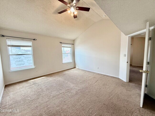 Building Photo - 12720 Tierra Mina Dr