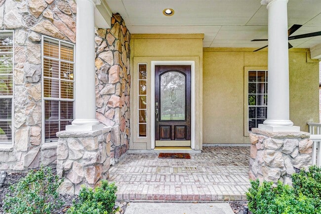 Building Photo - 21806 Colonial Bend Ln