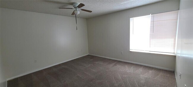 Building Photo - 1101 Spring Meadow Dr