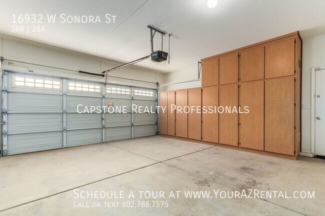 Building Photo - 16932 W Sonora St
