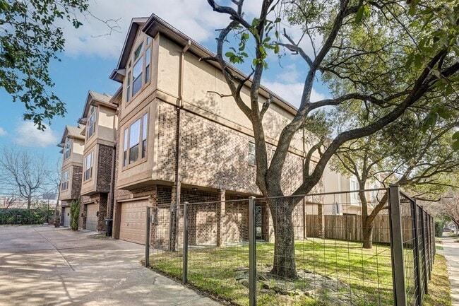 Building Photo - 4018 Childress St