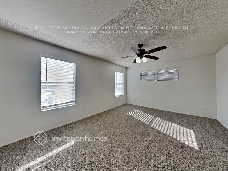 Building Photo - 4231 E Caballero Cir