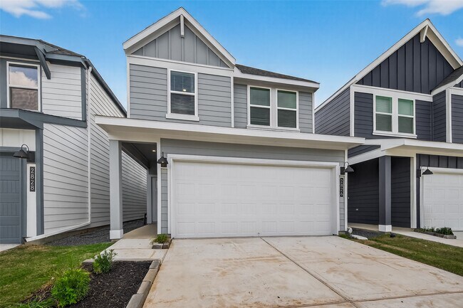 Primary Photo - 2826 Lisburn Ter Ln