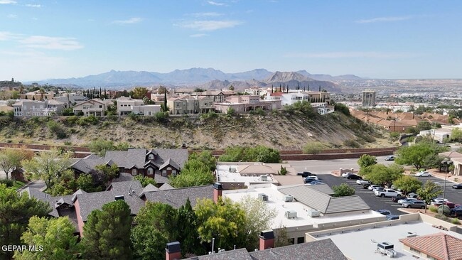 Building Photo - 31 Stratford Hall Cir