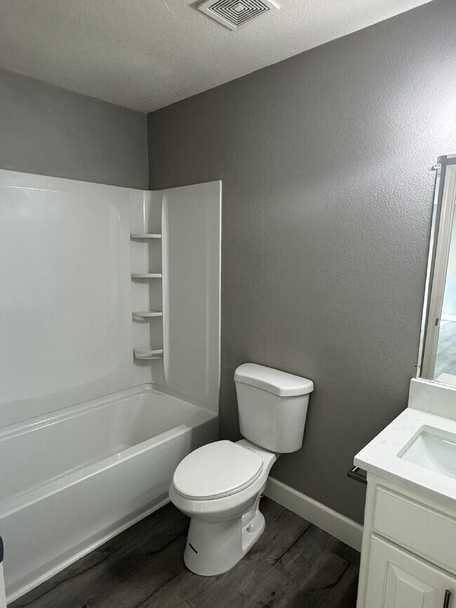 Building Photo - 2729 Lenox Ct