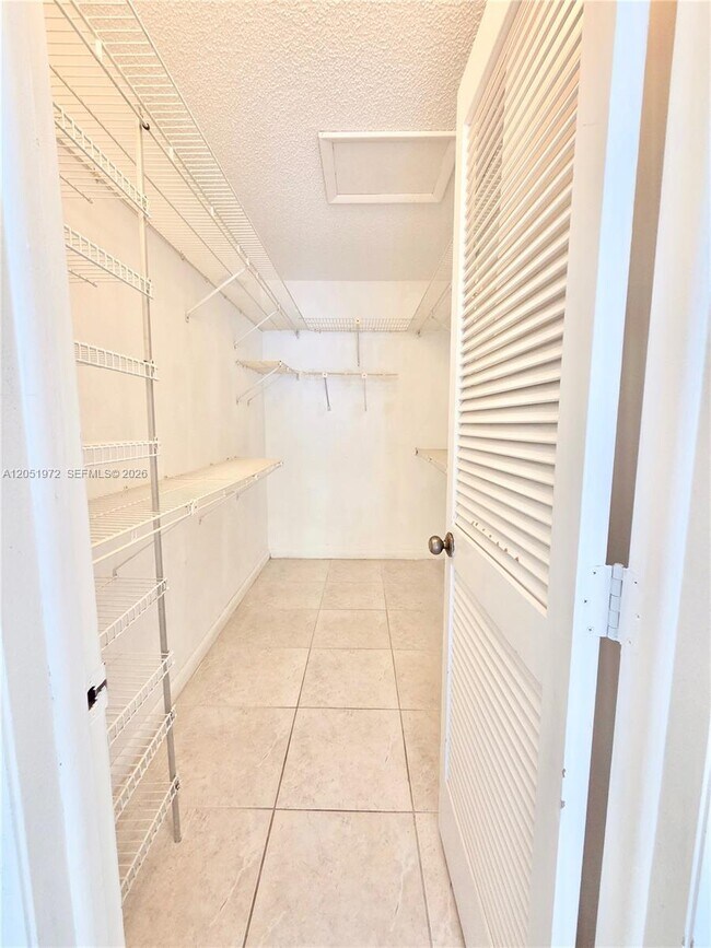 Building Photo - 4159 NW 90th Ave