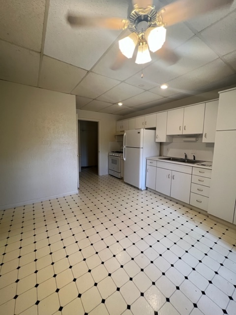 Building Photo - 7030 OH-241