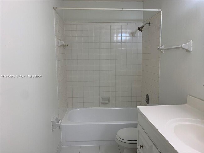 Building Photo - 3401 NW 44th St