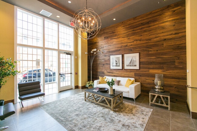Interior Photo - 1201 S Charles St, Baltimore, MD 21230