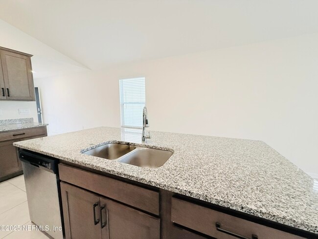 Building Photo - 86221 Mainline Rd