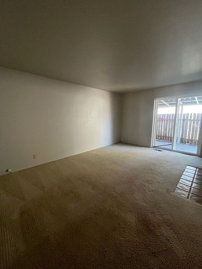Building Photo - 3-Bedroom 2-Bathrrom home in Thurston