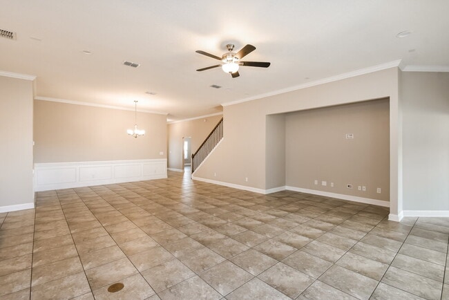 Building Photo - 151 Providence Dr