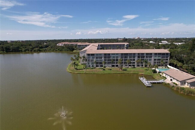 Primary Photo - 3432 Lake Bayshore Dr