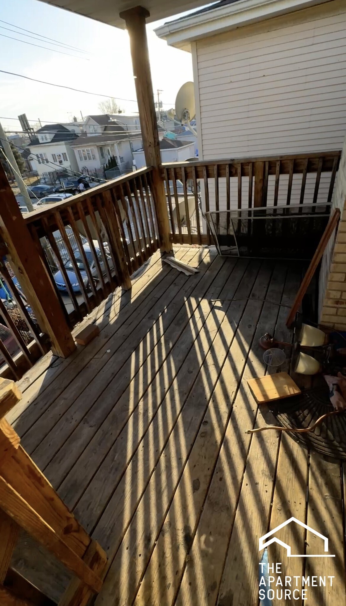 Building Photo - 6323 W Fullerton Ave