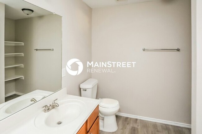 Building Photo - 4 Bedroom Pet-Friendly Home in Forney, TX with Main Street Renewal