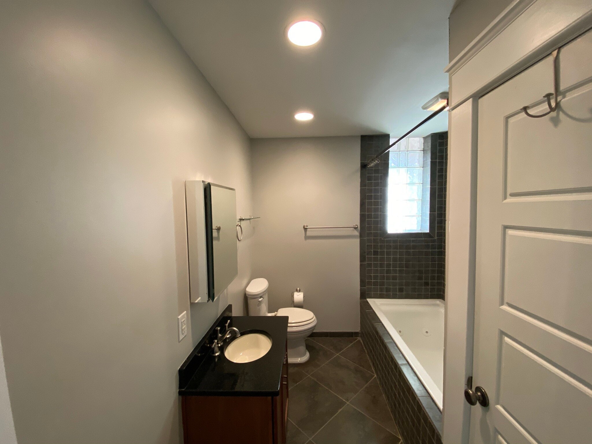 Building Photo - 1231 Bardstown Rd