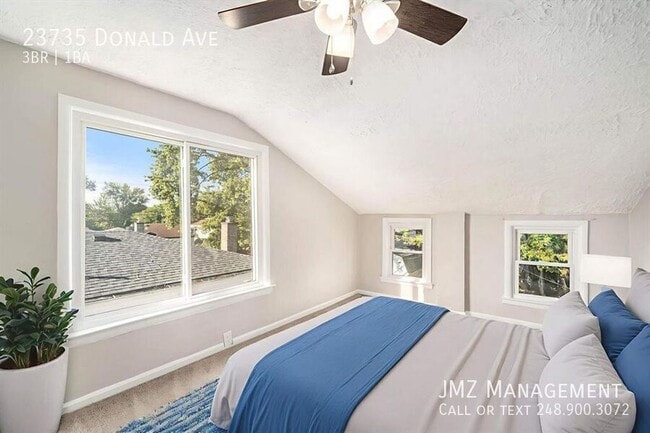 Building Photo - 23735 Donald Ave