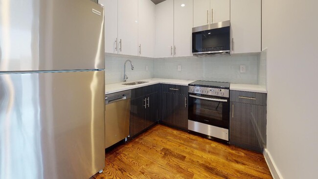 Building Photo - 13828 Queens Blvd