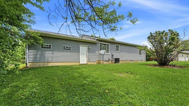 Building Photo - 4432 White Rd