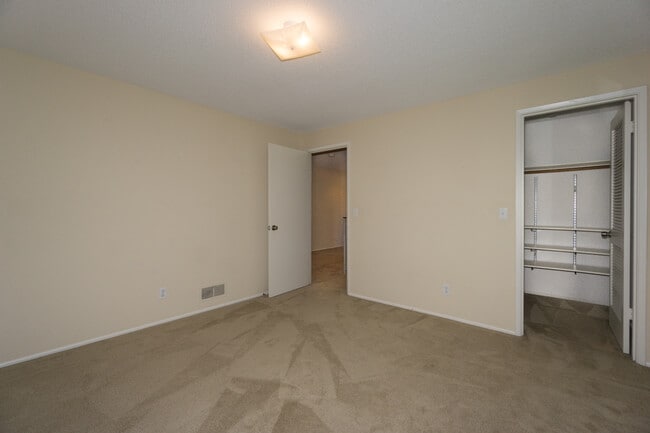 Building Photo - 14829 SE 170th St