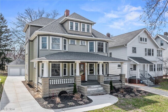 Building Photo - 9715 Clifton Blvd