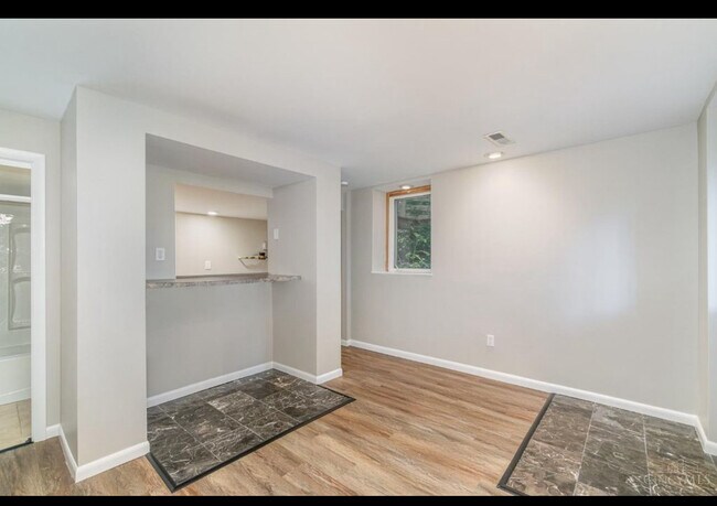 Building Photo - Foxhall Court