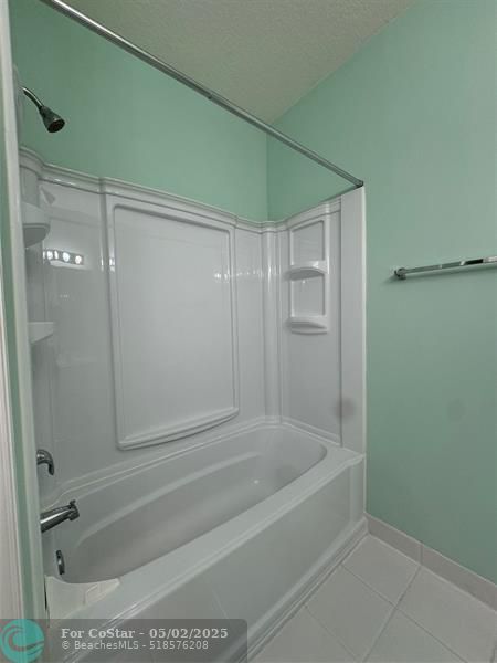 Building Photo - 2565 Stockbridge Square SW