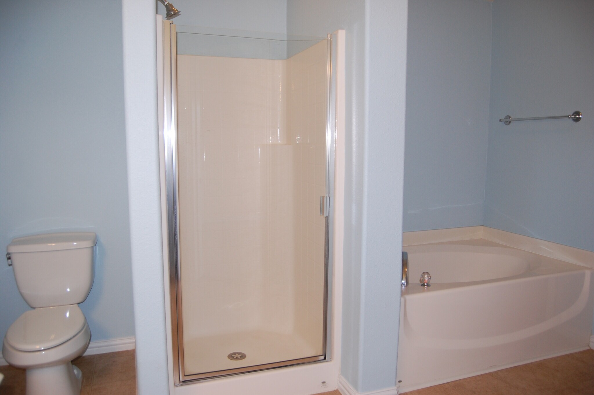 Building Photo - 706 Cedar Cove Dr