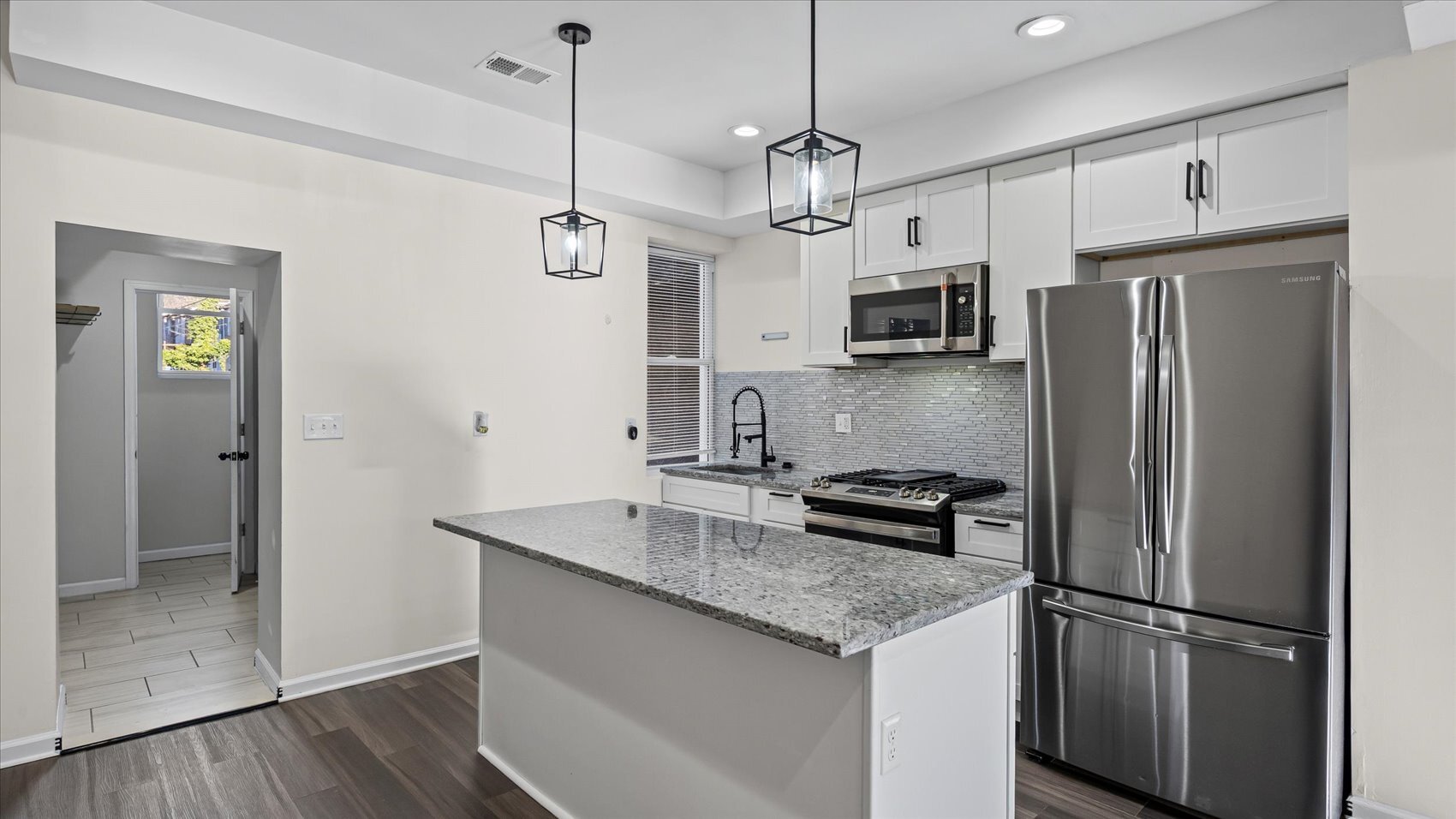 Building Photo - 2308 Druid Park Dr