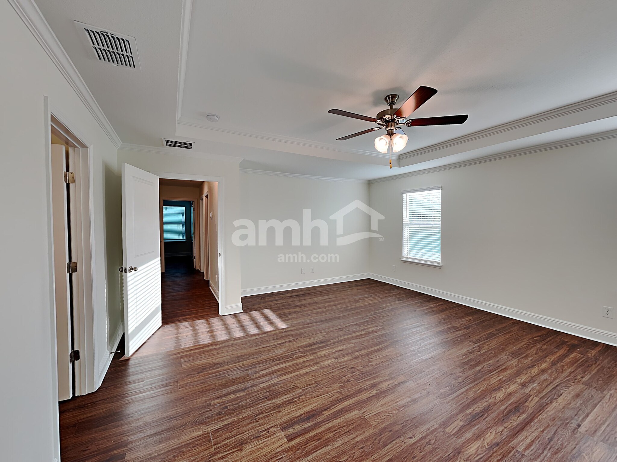 Building Photo - 804 Heavenly Dr
