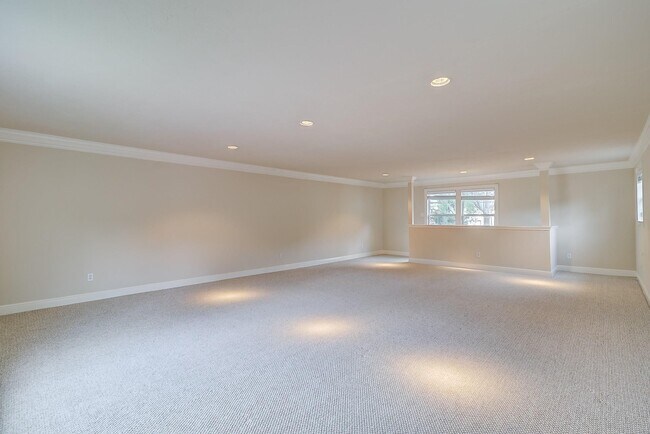 Building Photo - 17323 Jackson Pines Dr