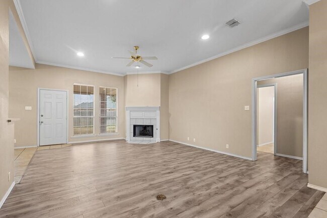 Building Photo - 2503 Hoya Dr