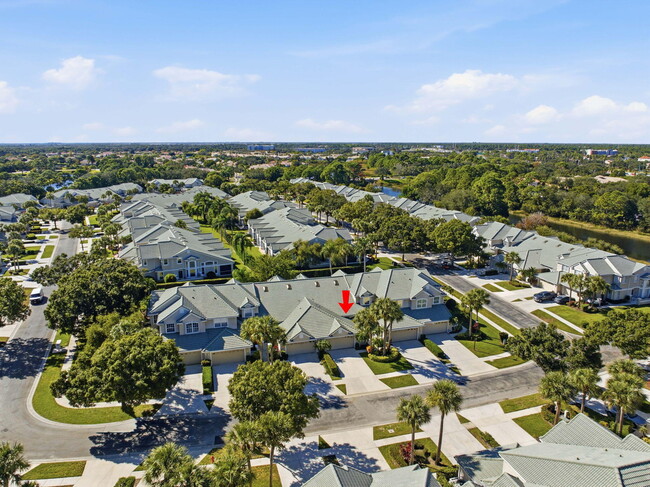 Building Photo - 1632 SW Harbour Isles Cir