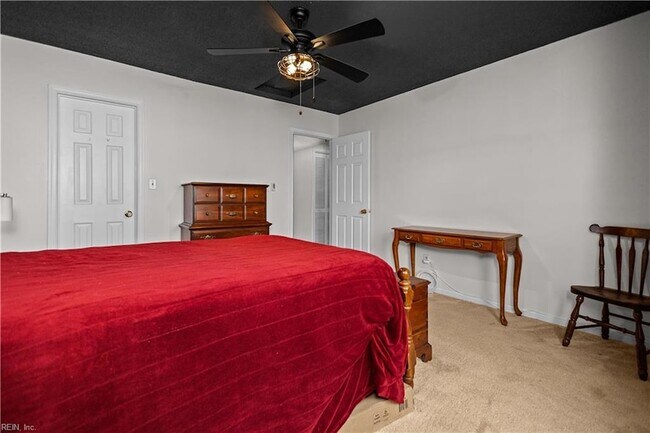 Building Photo - 197 Gate House Rd