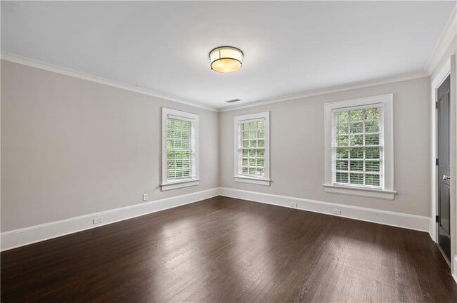 Building Photo - 1337 Briarcliff Rd NE