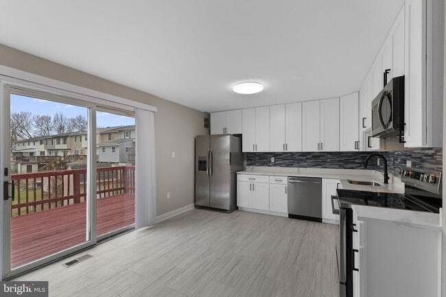 Building Photo - 18 W Orndorff Dr